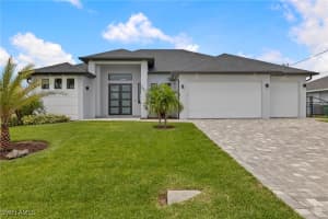 2217 32nd Street, Cape Coral, FL 33914 - MLS#225054797