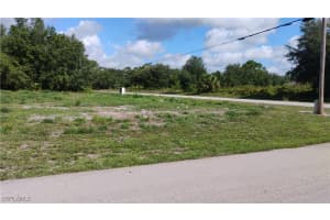 536 Parker Avenue, Lehigh Acres, FL 33974 - MLS#225054826