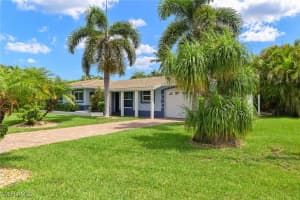 101 41st Terrace, Cape Coral, FL 33904 - MLS#225054913