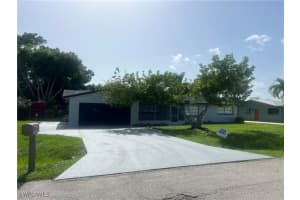 2203 Santiago Ave, Fort Myers