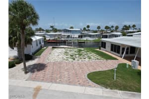 17621 Peppard Drive, Fort Myers Beach, FL 33931 - MLS#225054935