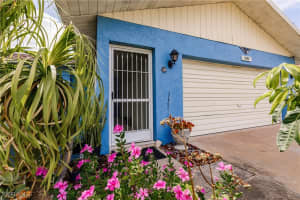 1902 15th Place, Cape Coral, FL 33990 - MLS#225054938
