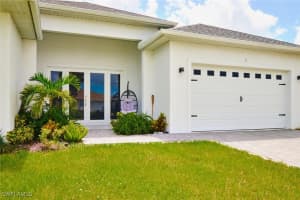 7 14th Avenue, Cape Coral, FL 33993 - MLS#225054947