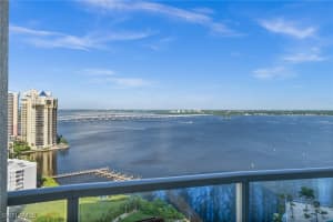 3000 Oasis Grand Blvd 906, Fort Myers