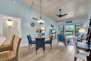 61 Greenbrier St 7-207, Marco Island