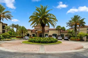 12970 Positano Cir 301, Naples