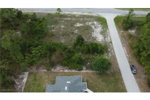769 Bahama Avenue, Lehigh Acres, FL 33974 - MLS#225055076