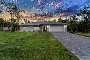 4106 3rd Ave Sw, Naples