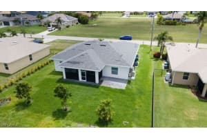 1004 35th Place, Cape Coral, FL 33993 - MLS#225055145