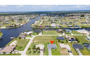1004 35th Place, Cape Coral, FL 33993 - MLS#225055145