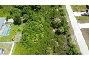 920 Norton Avenue, Lehigh Acres, FL 33974 - MLS#225055148