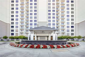10851 Gulf Shore Dr 1504, Naples