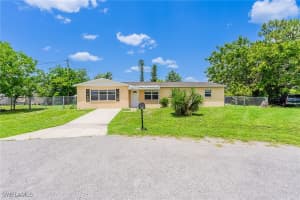 204 Alabama Court, Lehigh Acres, FL 33936 Sold 07/23/25