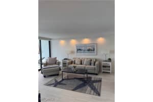 1085 Bald Eagle Drive, Marco Island, FL 34145 Sold 08/04/25