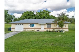 6220 Meadowview Cir, Fort Myers