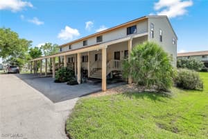 13532 Siesta Pines Ct 5, Fort Myers
