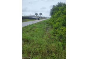 3114 5th St SW, Lehigh Acres, FL 33976 - MLS#225055269