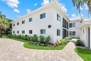4160 Crayton Rd A8, Naples