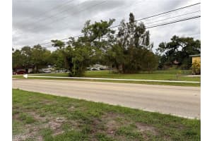 3454 Michigan Avenue, Fort Myers, FL 33916 - MLS#225055332