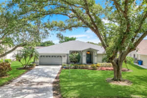 9371 Windlake Dr, Fort Myers