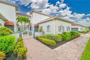 12091 Santaluz Dr 102, Fort Myers