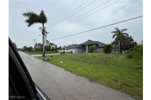 731 Bently Street, Lehigh Acres, FL 33974 - MLS#225055428