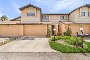 11653 Pointe Circle Dr, Fort Myers