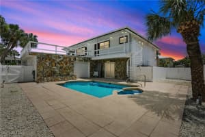 131 Bay Mar Drive Drive, Fort Myers Beach, FL 33931 - MLS#225055507