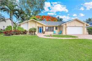 15878 Gleneagle Ct, Fort Myers