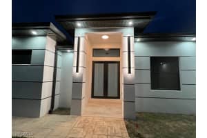 185 Beckley Drive, Lehigh Acres, FL 33974 - MLS#225055514
