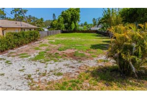 4421 Tarpon Avenue, Bonita Springs, FL 34134 - MLS#225055524