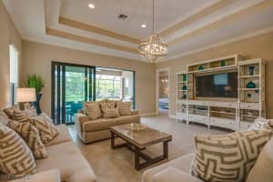 6564 Roma Way, Naples, FL 34113 - MLS#225055565