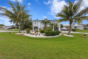 18011 Parkridge Court, Fort Myers, FL 33908 - MLS#225055569