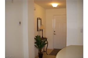 11021 Gulf Reflections Dr 303, Fort Myers