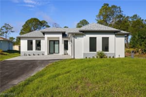 3587 18th Ave Se, Naples