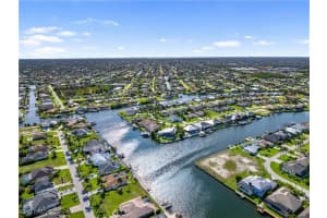 2705 30th Terrace, Cape Coral, FL 33914 - MLS#225055618
