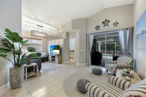 697 Crossfield Circle, Naples, FL 34104 - MLS#225055686