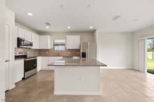 1245 Caloosa Cove Drive, Labelle, FL 33935 Sold 07/30/25