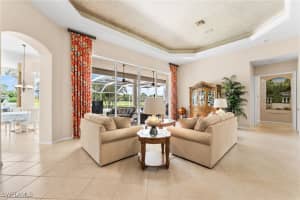 1901 Winding Oaks Way, Naples, FL 34109 - MLS#225055699