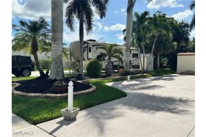 1275 Silver Lakes Boulevard, Naples, FL 34114 - MLS#225055706