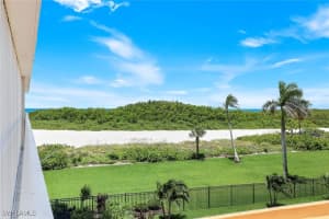 320 Seaview Court, Marco Island, FL 34145 - MLS#225055735