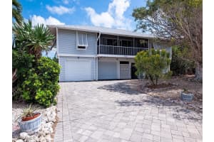 1132 Bond Ct, Marco Island