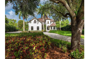 9129 The Ln, Naples