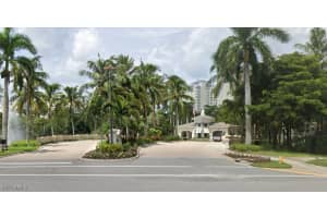 315 Dunes Boulevard, Naples, FL 34110 Sold 08/15/25