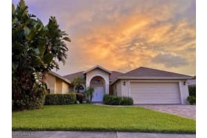 1958 Terrazzo Ln, Naples