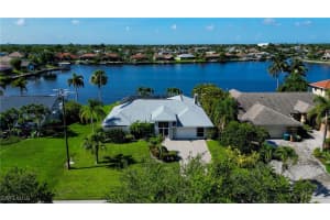 2022 Four Mile Cove Pkwy, Cape Coral