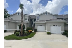 13020 Hamilton Harbour Dr I3, Naples