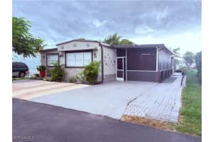 6380 Radio Rd 38, Naples