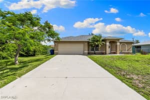 3206 8th Street, Lehigh Acres, FL 33976 - MLS#225055964