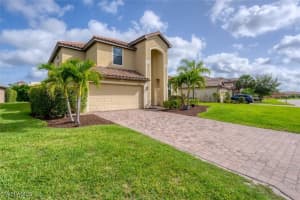 2738 Via Piazza Loop, Fort Myers, FL 33905 - MLS#225056008